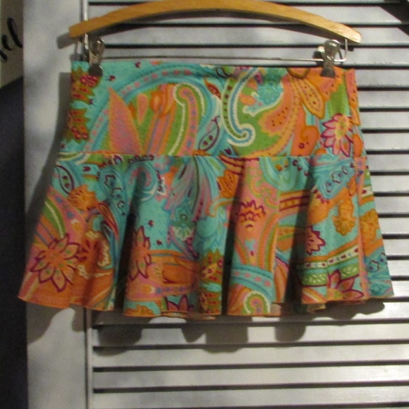 Victoria's Secret M swimskirt coverup - Picture 3 of 8